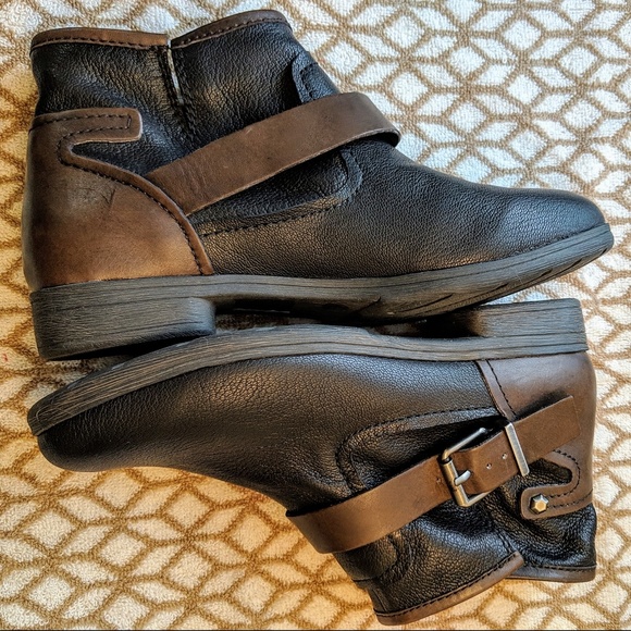 BCBGeneration Boots - Picture 4 of 6